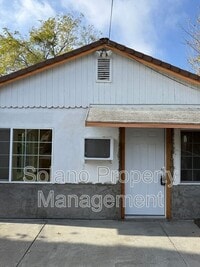 Building Photo - 4479 Walters Rd