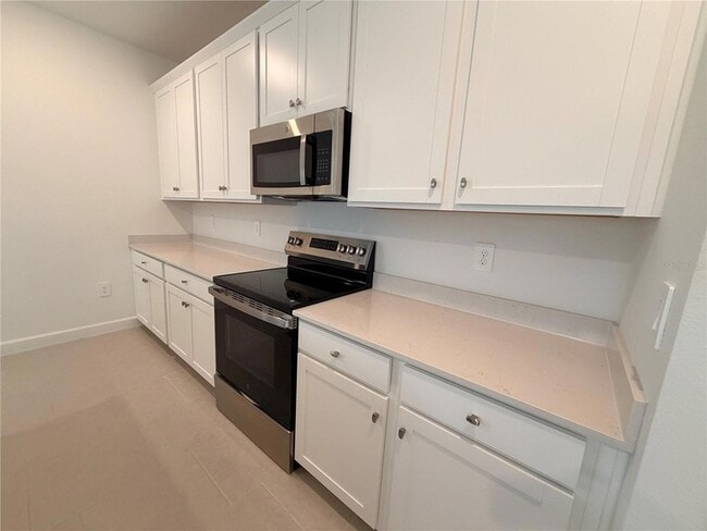 Building Photo - 3917 Passion Vine Dr