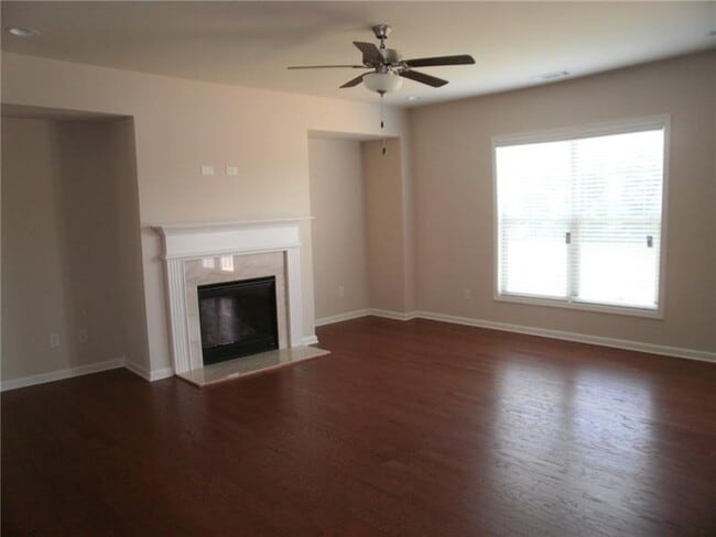 Building Photo - 4910 Plainsman Cir