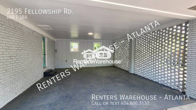Building Photo - Experience the Perfect Blend of Comfort, S...
