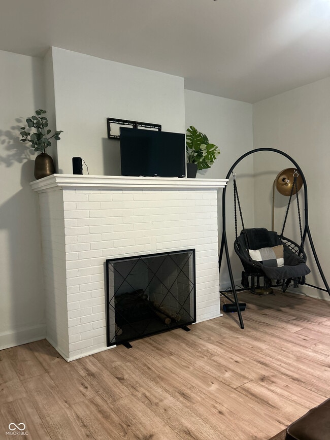 Building Photo - 3851 Broadway St