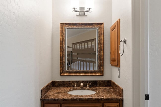 Building Photo - 6708 E Calle de Las Estrellas Rd