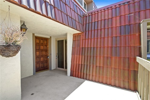 Building Photo - 63 Cresta Verde Dr