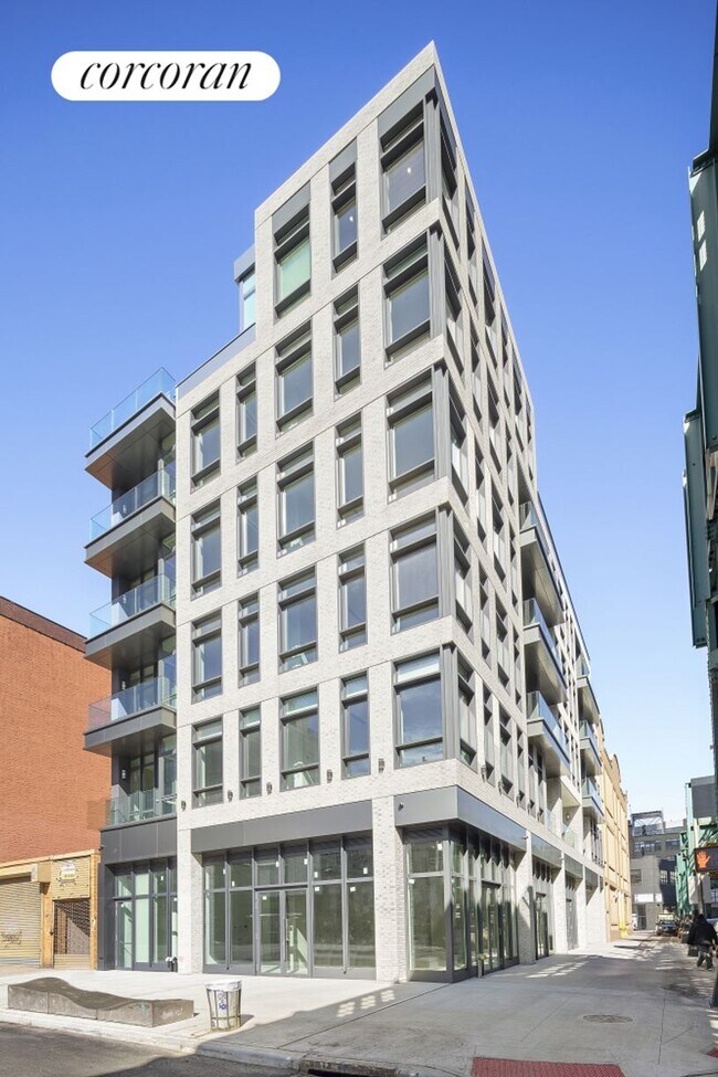 Building Photo - 21-59-59 44th Dr