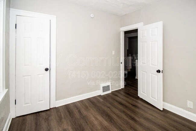 Building Photo - 5153 Cato St