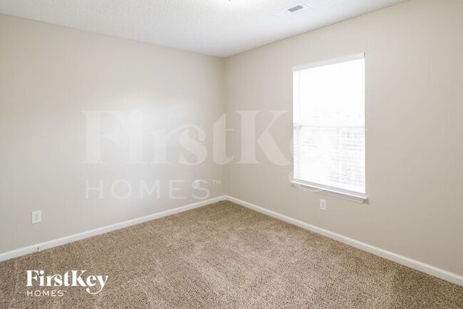 Building Photo - 178 Ponderosa Dr