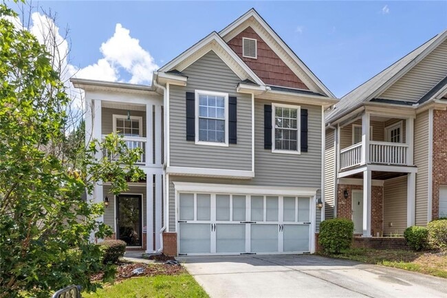 Building Photo - 663 Lakes Cir