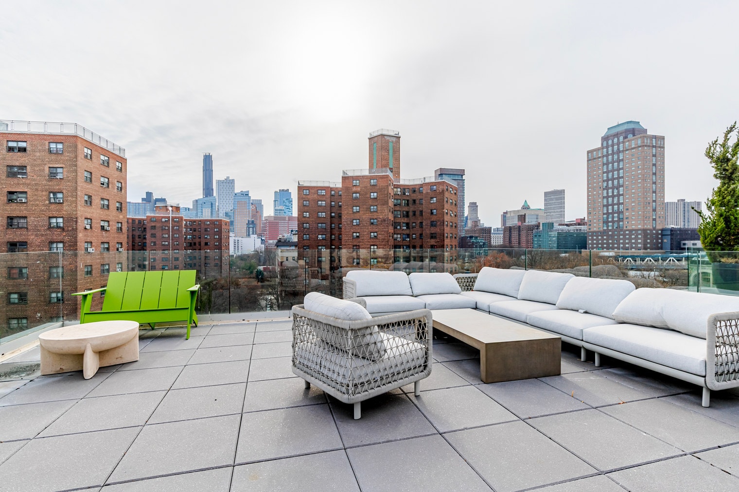 Building Photo - 218 Front St