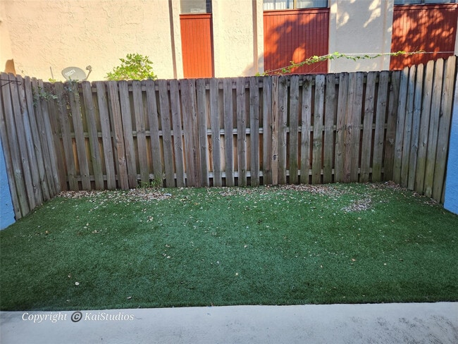 Building Photo - 10293 NW 33rd St