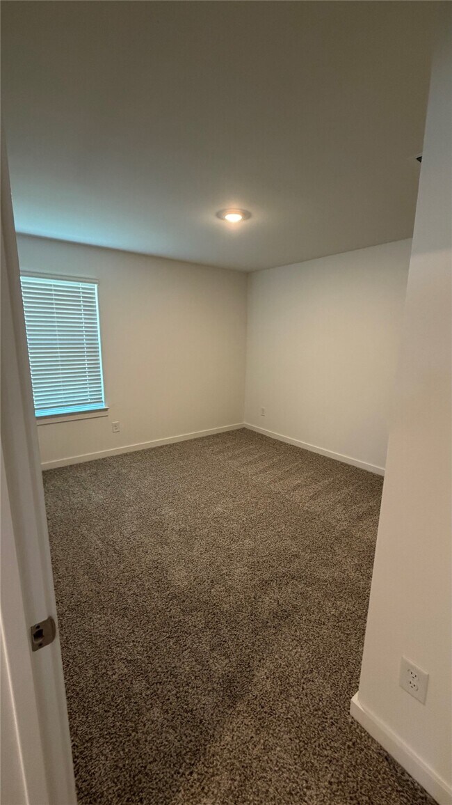 Building Photo - 6332 Ambrose Peak Ln