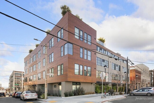 Primary Photo - 901 Tennessee St