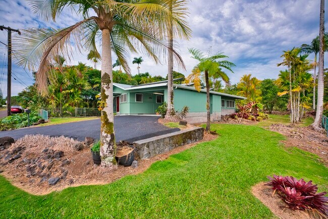 Building Photo - 64 Kaapuni Loop