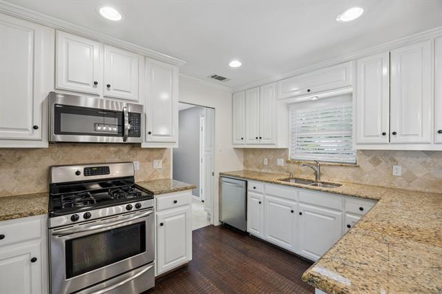 Building Photo - 8618 Lockhaven Dr