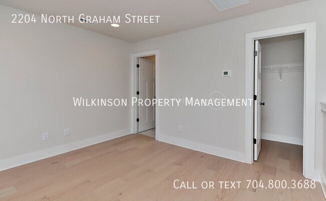 Building Photo - 2204 N Graham St