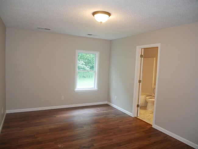 Building Photo - 4651 Addington Dr