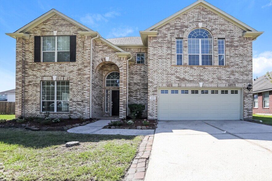 Primary Photo - 21911 Heath Meadow Ct