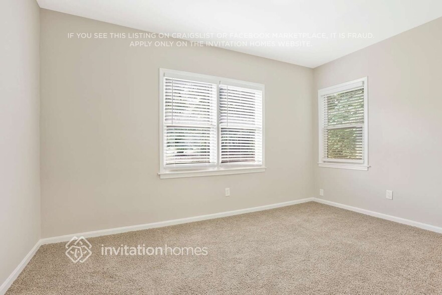 Building Photo - 60 Harmony Grove Rd