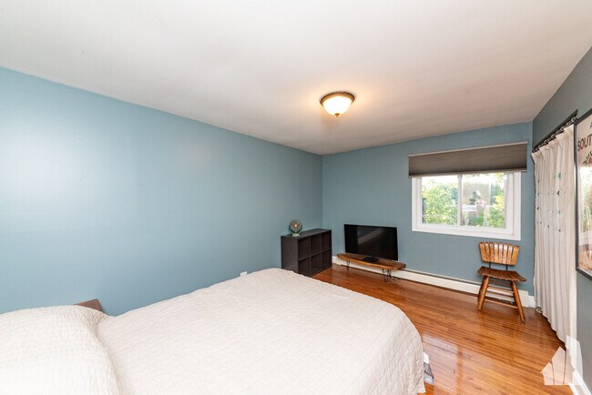 Building Photo - 3136 California-401