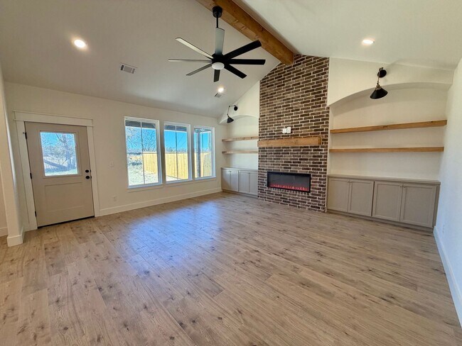 Building Photo - 509 Waggoner Ln