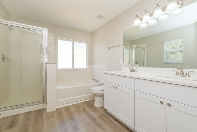 Building Photo - 9133 Bell Rock Pl