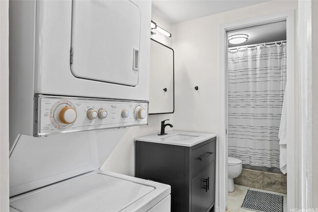 Building Photo - 68-90 Au Street Unit 102