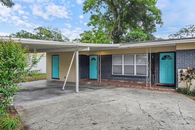 Building Photo - 3 Bedroom home in Belle Isle