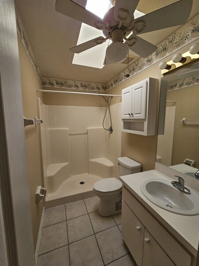 Building Photo - 11722 SE 72nd Terrace Rd