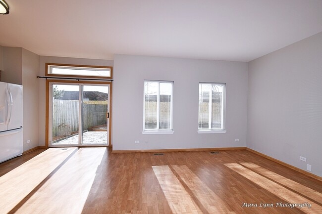 Building Photo - 2824 Wheatland Ct
