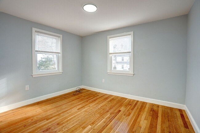 Building Photo - 23 Langley Cir