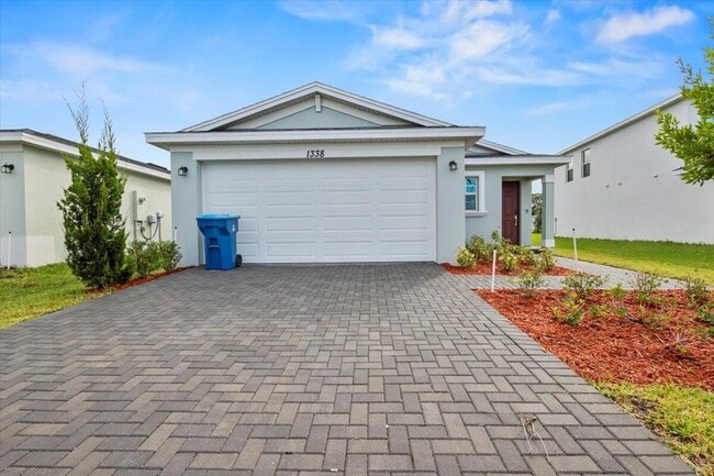 Building Photo - 1338 Colebrook Cir SW