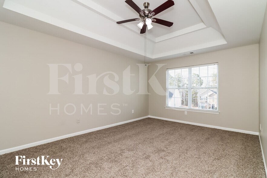 Building Photo - 3091 Overlook Ln