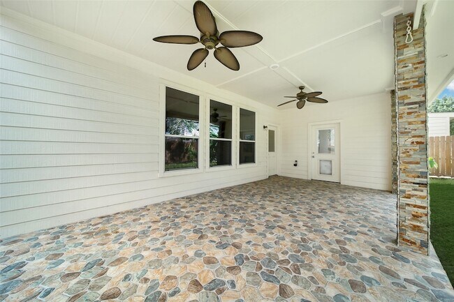 Building Photo - 19302 Dawn Canyon Rd