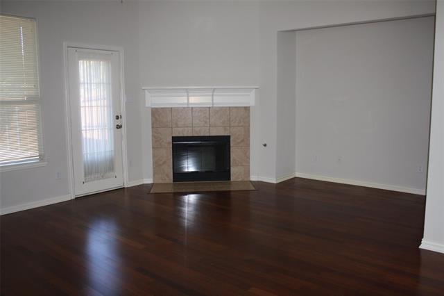 Building Photo - 11198 Snyder Dr