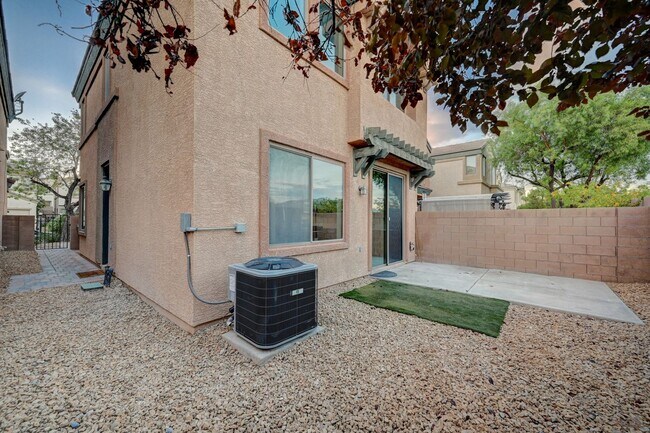 Building Photo - Three Bedroom Home in Spring Mountain Ranch COMING SOON