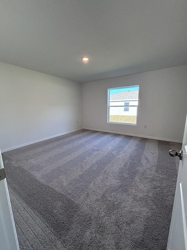 Building Photo - Brand New 4/2 Home!