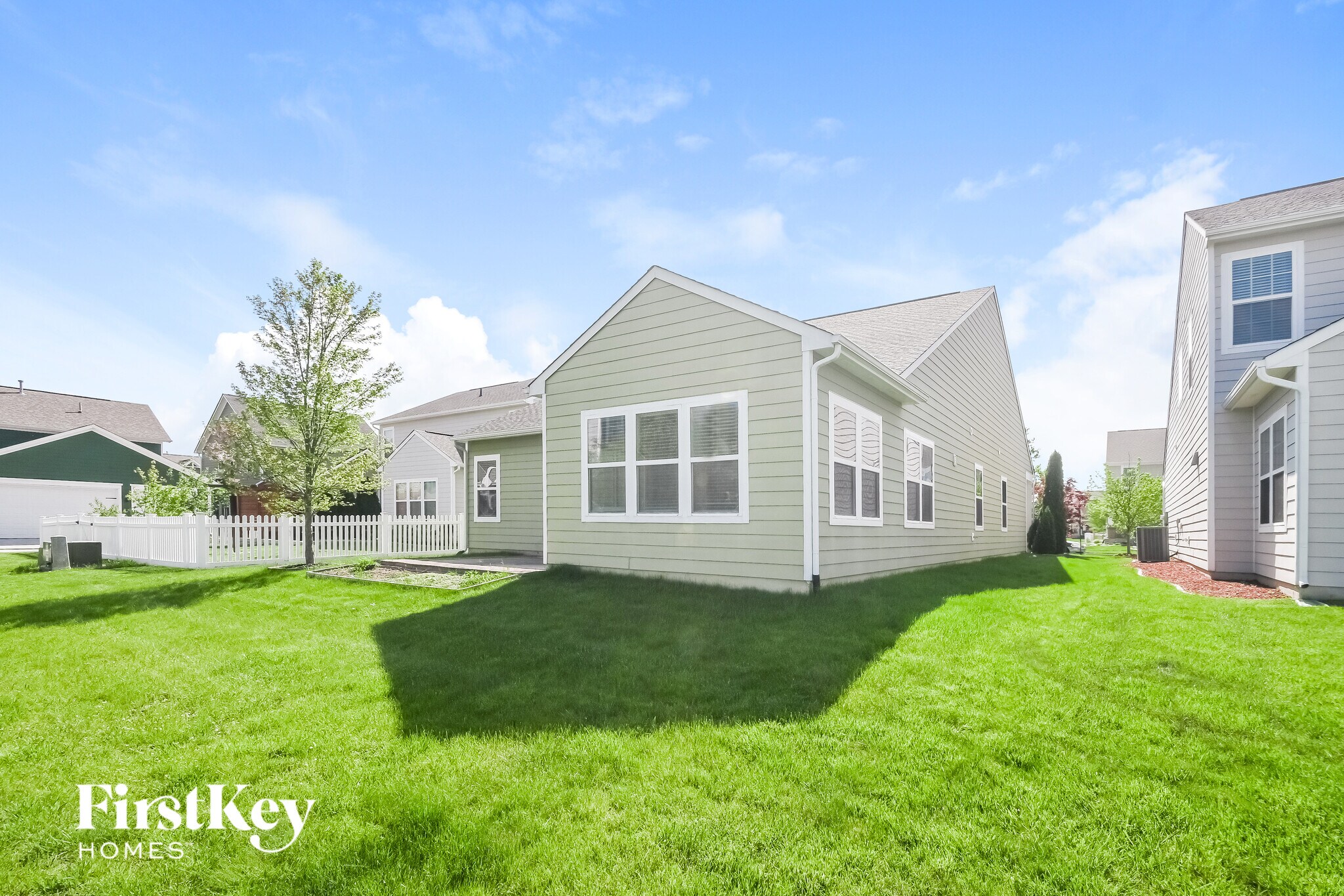 Building Photo - 5887 Aldridge Dr