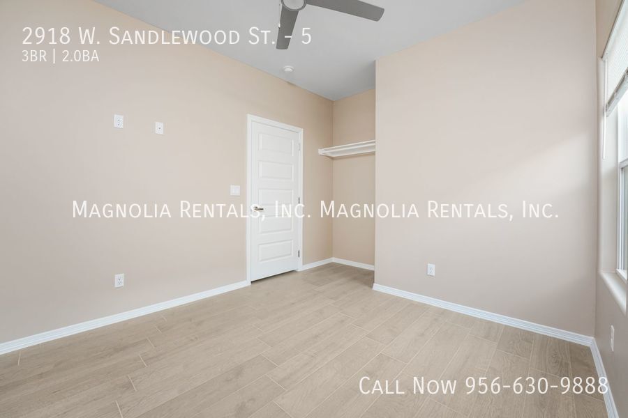 Building Photo - 2918 W Sandlewood St