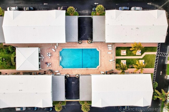 Building Photo - 5400 N Ocean Blvd