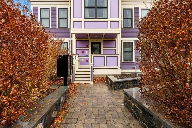 Building Photo - 34 Dix St