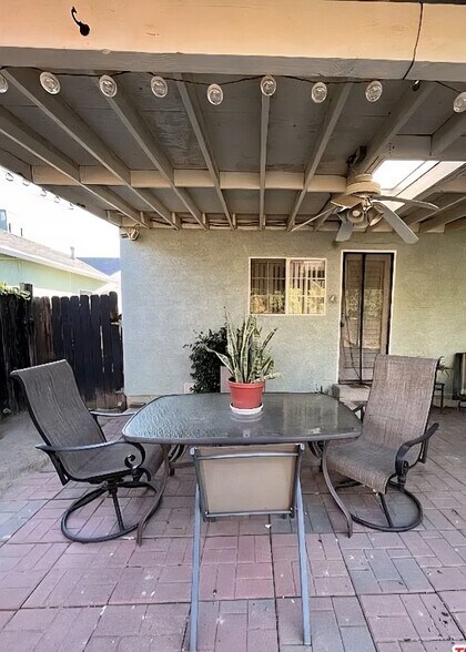 Building Photo - 7516 Whitaker Ave