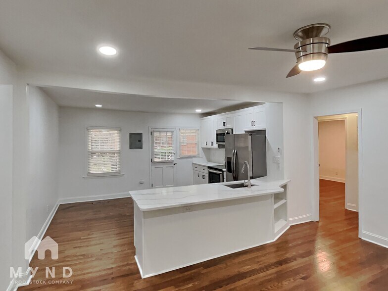 Building Photo - 1416 Whilden Pl