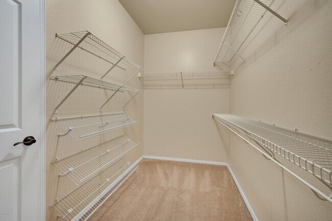Building Photo - 4633 Rimrock Dr