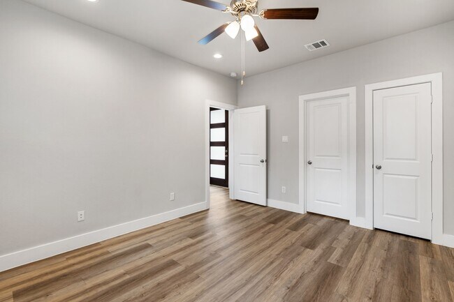 Building Photo - 9013 Lonestar River Ln
