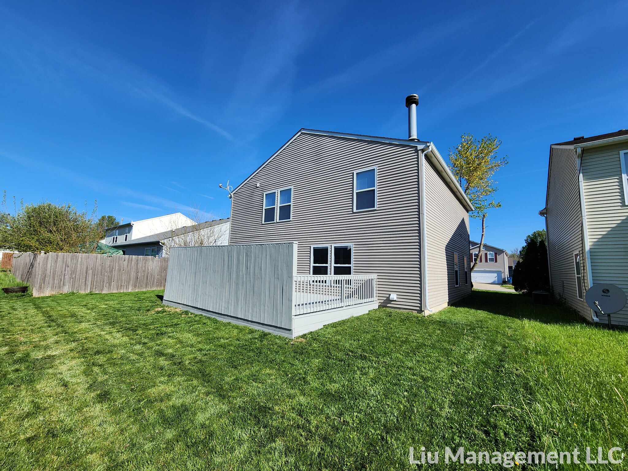 Building Photo - 10345 Carrington Way