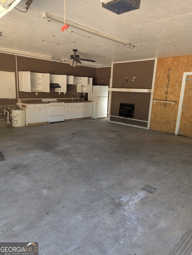 Building Photo - 2742 Kilgore Rd