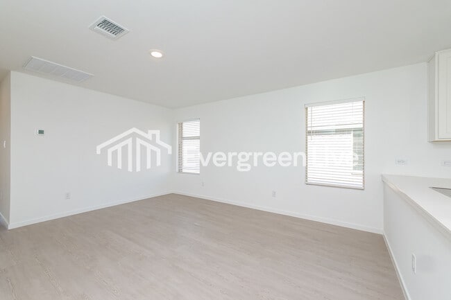 Building Photo - 12512 Huntington Rdg Wy