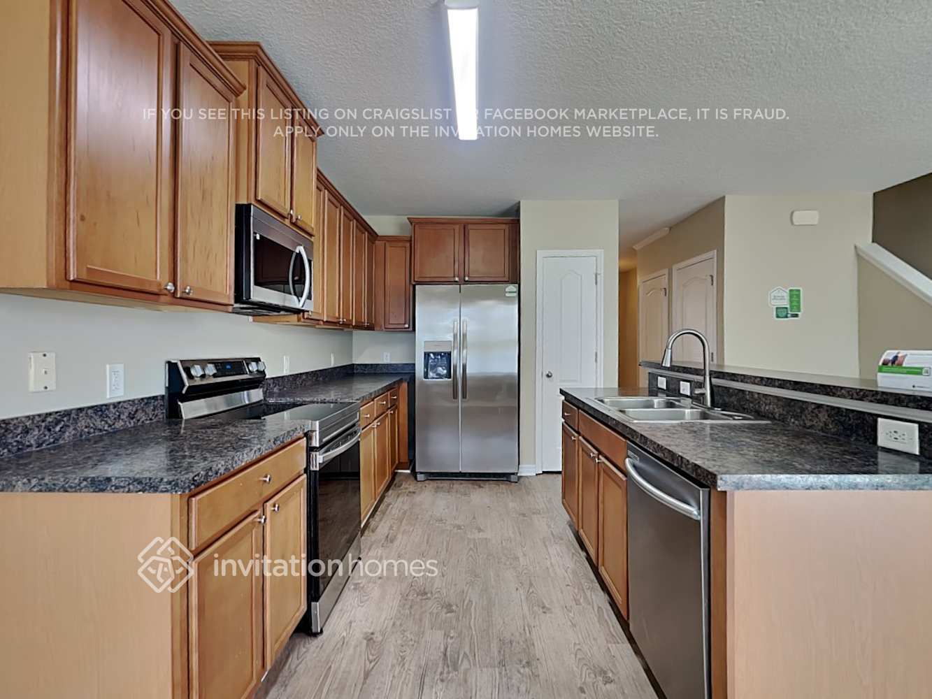 Building Photo - 6914 Glenbrook Dr