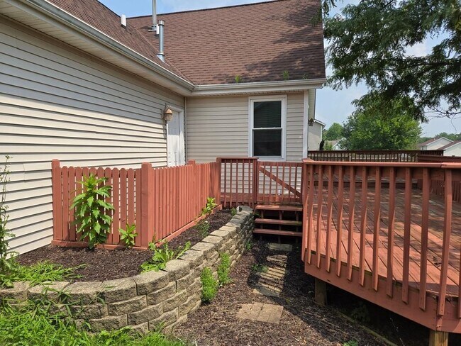 Building Photo - 5563 Stockton Dr