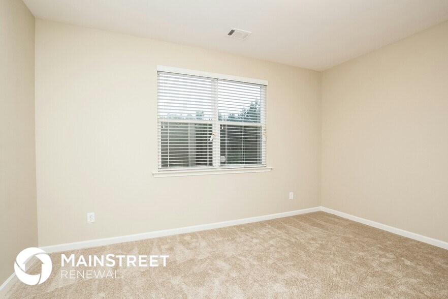 Building Photo - 1260 Sailwind Ct