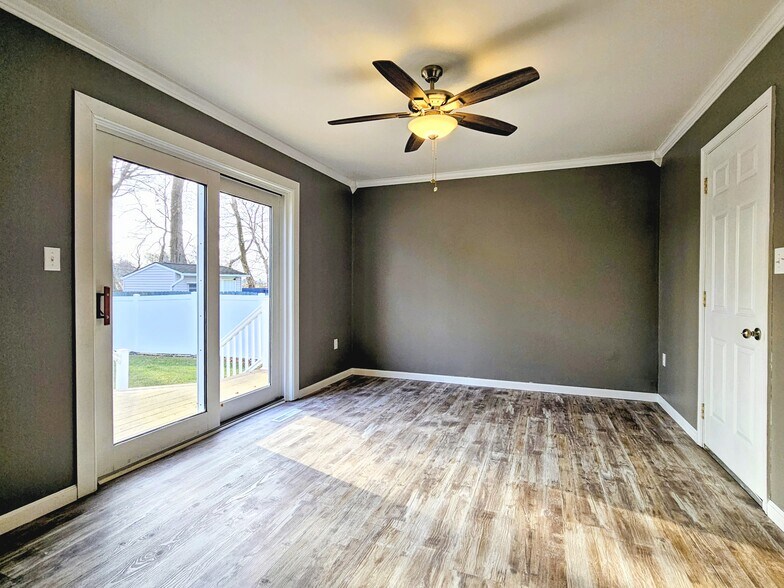 Building Photo - 91 Sunrise Cir